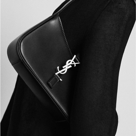 YSL White Shoulder bag with Gold Hardware - Picture 3 of 6